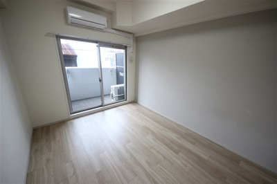 【洋室】 | メインステージ大阪福島