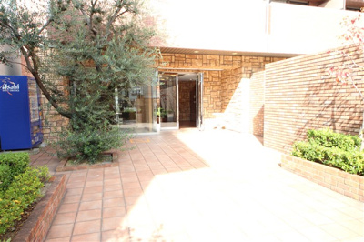 【エントランス】 | Choei65 プレジオ中津