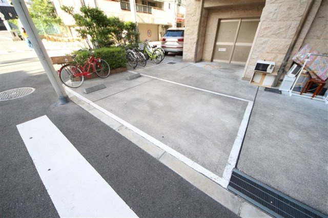 【駐車場】 | プレサンス難波リバーオアシス