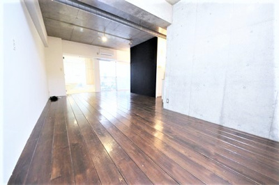 【洋室】 | レキシントン・スクエア北堀江