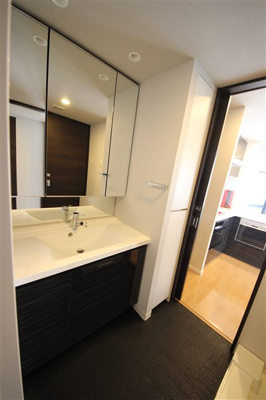 【独立洗面台】 | ディオ梅田 