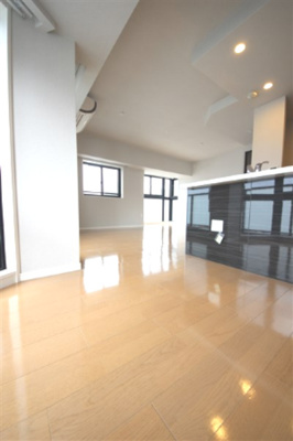 【居間・リビング】 | ディオ梅田 