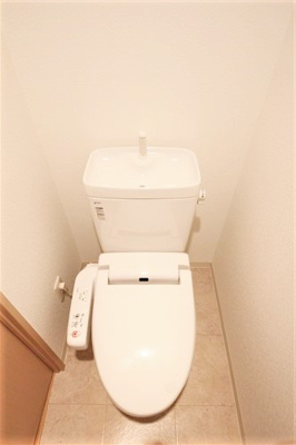 【トイレ】 | アスヴェル梅田WEST