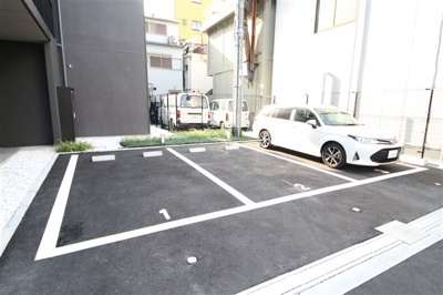 【駐車場】 | レオンヴァリエ大阪ベイシティ