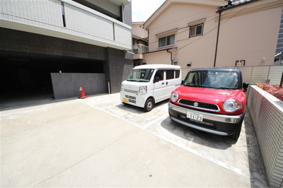 【駐車場】 | レオンコンフォート天王寺南