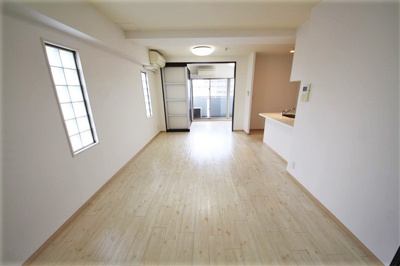 【居間・リビング】 | レオンコンフォート天王寺南