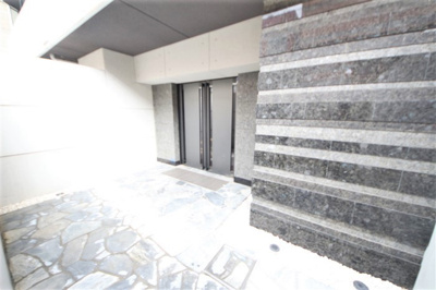 【エントランス】 | スワンズシティ大阪城南