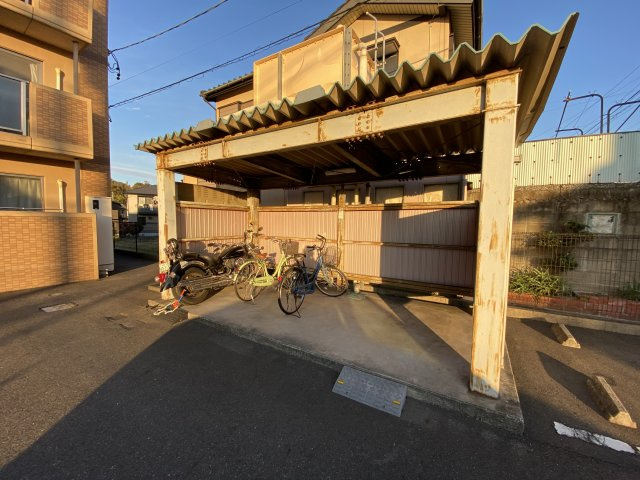 Dorfこんどうの駐車場