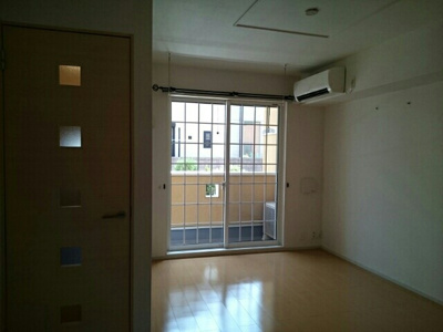 【居間・リビング】 | ヴィラ・フェリーチェⅠ