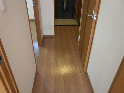 【内装】 | グリーンハイムＥ | 廊下