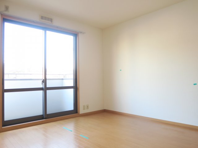 リバーヴィラの洋室