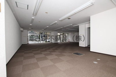 【ロビー】 | パレ・セーヴル