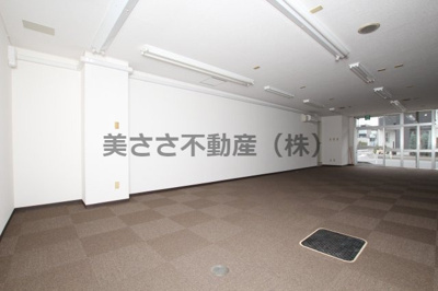 【ロビー】 | パレ・セーヴル