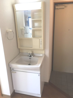 【洗面所】 | グランドキャッスル