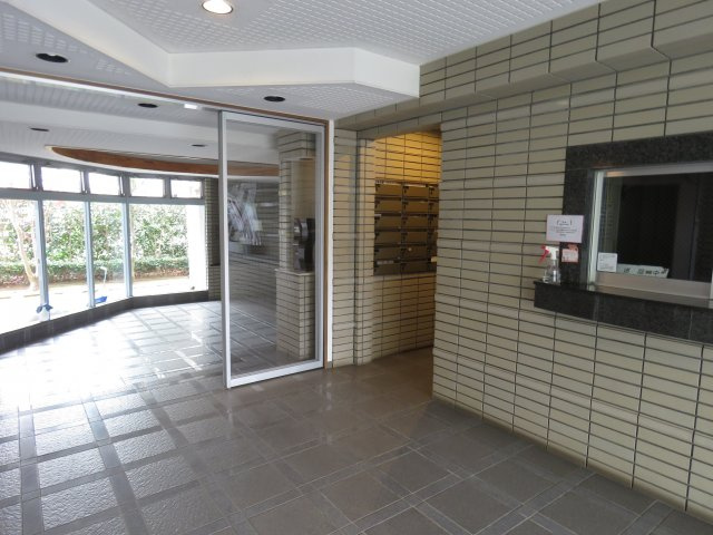 アーベイン川越プレージュのエントランス