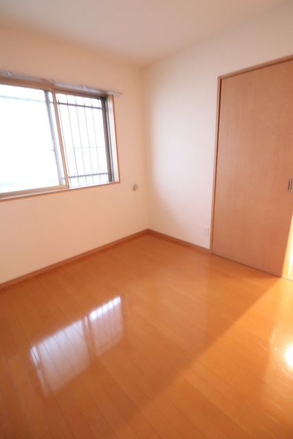 メゾン　アルシオネの居間・リビング