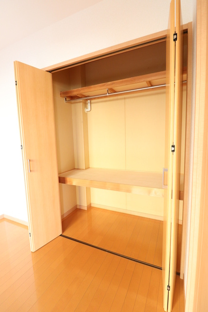 メゾン　アルシオネの収納