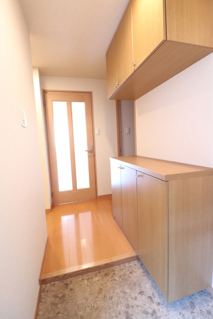 メゾン　アルシオネの玄関