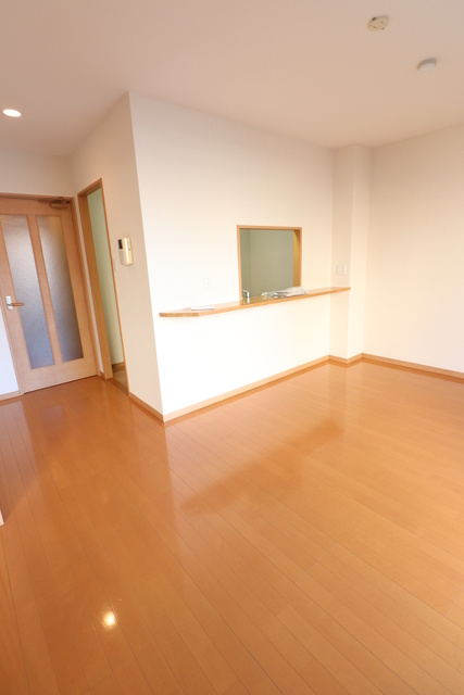 メゾン　アルシオネの居間・リビング