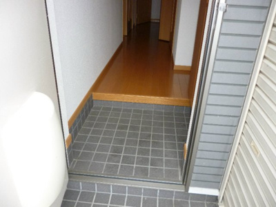 【玄関】 | グレイスロマーヌII