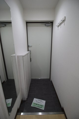 【玄関】 | ヴェルドミール小阪