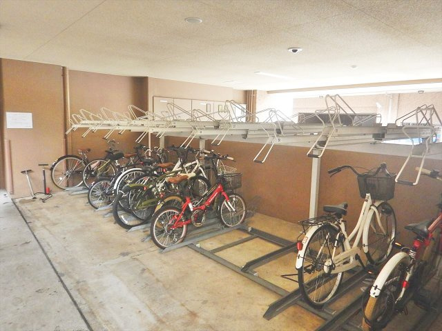 プレサンスSAKAE白川公園Ⅱのその他共用部分