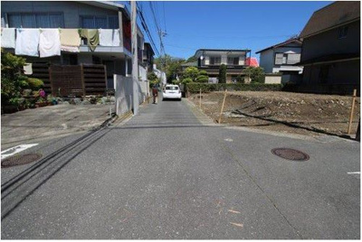 【前面道路含む現地写真】 | 逗子市小坪１丁目　売地