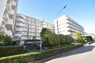 【外観】 | 閑静な住宅街、ビッグコミュニティ。