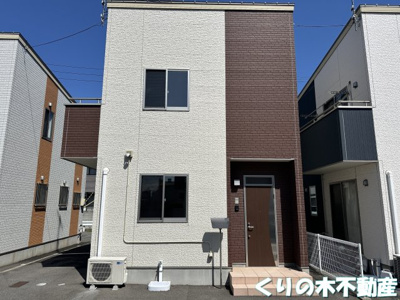 【外観】 | プランドール城東 B棟 | 外観は落ち着いています
