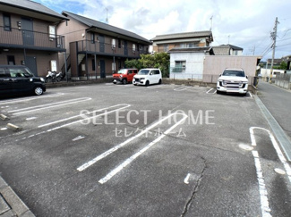 【駐車場】 | 駐車場完備です
