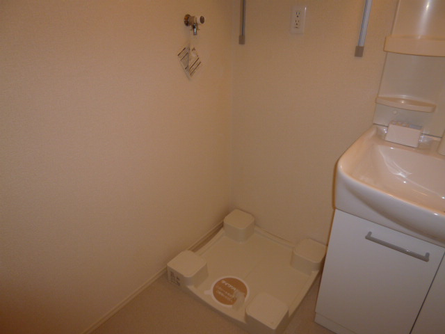 プレイスオウタケのその他|洗濯機置き場
