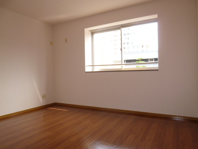 パールフィールドの寝室|洋室