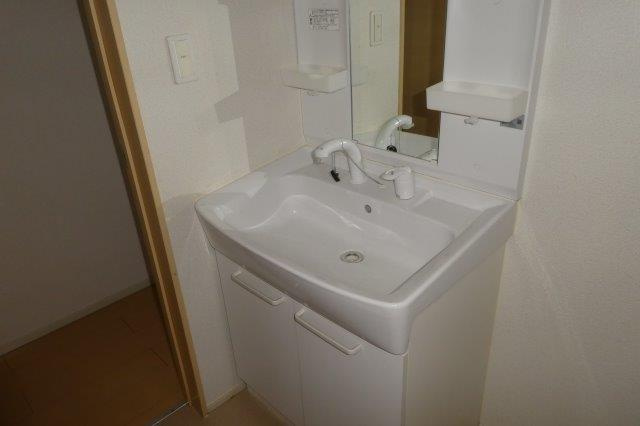 ＭＯＣＯの独立洗面台|シャンプードレッサー