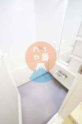 【その他】 | シャローム | 清潔感のあるお風呂ですね