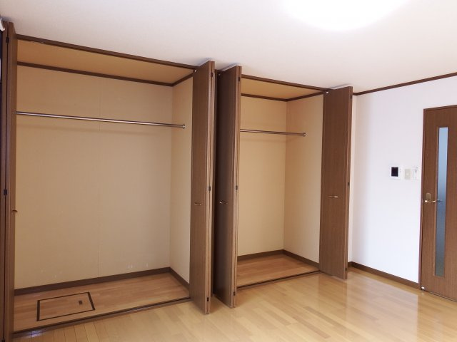 ライクタウン飯田Ａの収納