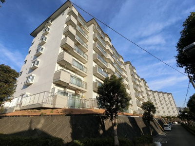 【外観】 | 上大岡セントラルハイツC棟 | 総戸数戸、年月築、管理人は勤務につき管理体制良好です♪