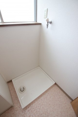 【設備】 | 栄町ハイツ | 室内洗濯機置場