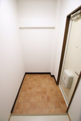 【玄関】 | 栄町ハイツ