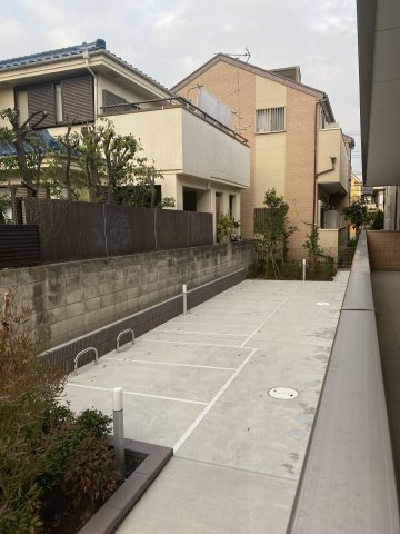 ケーファー今川のエントランス