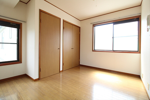 【寝室】