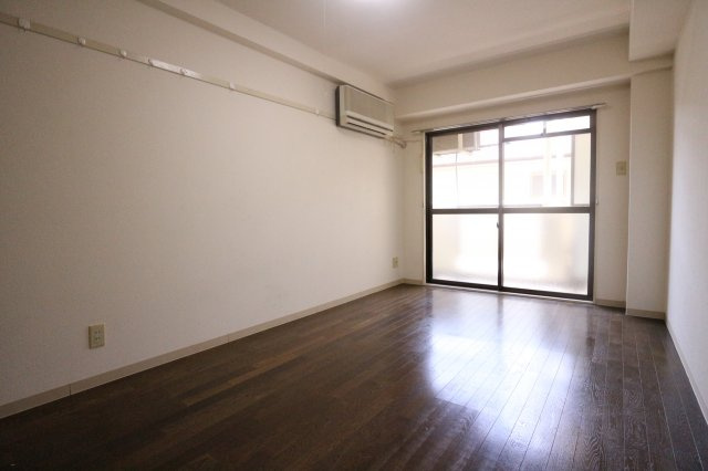 フェリックス福田の居間・リビング