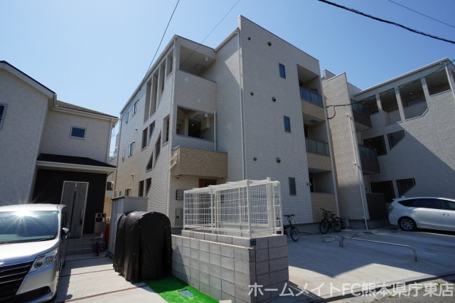 熊本市東区東野３丁目のアパート