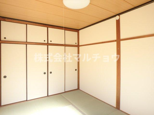 ダイケンハイツの和室|柔らかい畳が心地よい和室