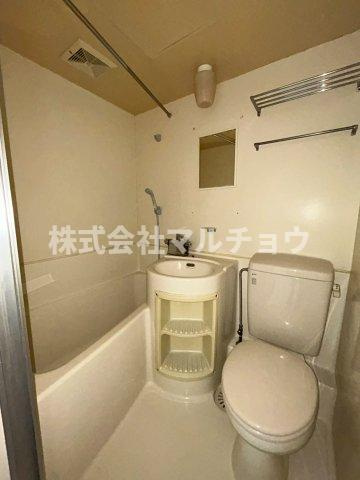 ダイケンハイツのトイレ|ゆったりとした空間のトイレです