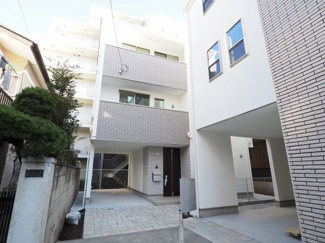 【外観】 | 閑静な住宅街で落ち着いた雰囲気です。