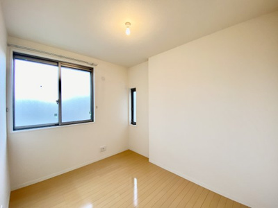 【洋室】 | シャーメゾンソレイユ