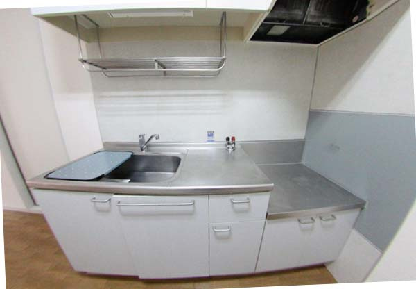 ヴィリジアンガーデンAのキッチン|使いやすいキッチンです