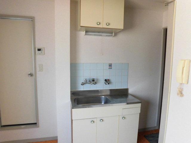 大阪市中央区谷町７丁目の賃貸マンションのキッチン