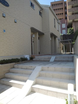 【エントランス】 | ドルチェ鎌倉