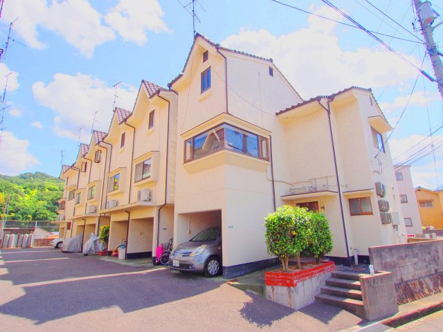 テラス井出口の外観